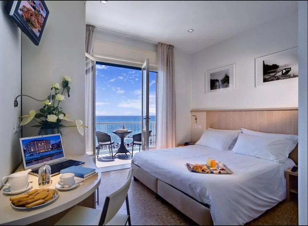 ***  Hotel La Baia Diano Marina Italie