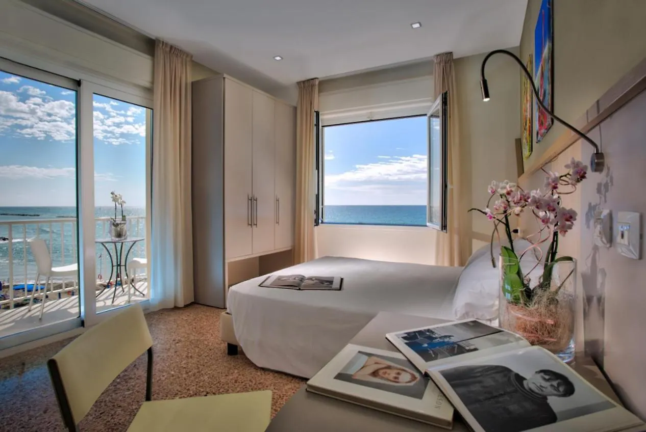 Hotel La Baia Diano Marina Italie